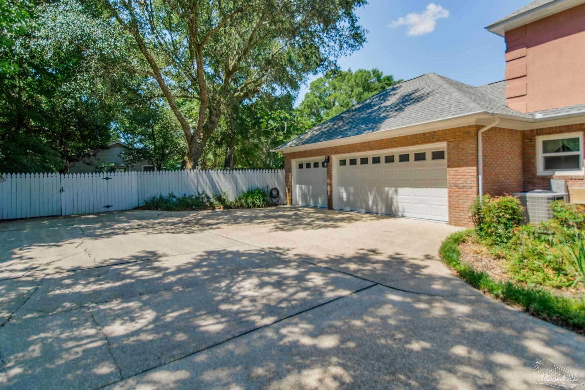 4521 Canopy Road Pensacola, FL 32504 - Photo 5 of 50