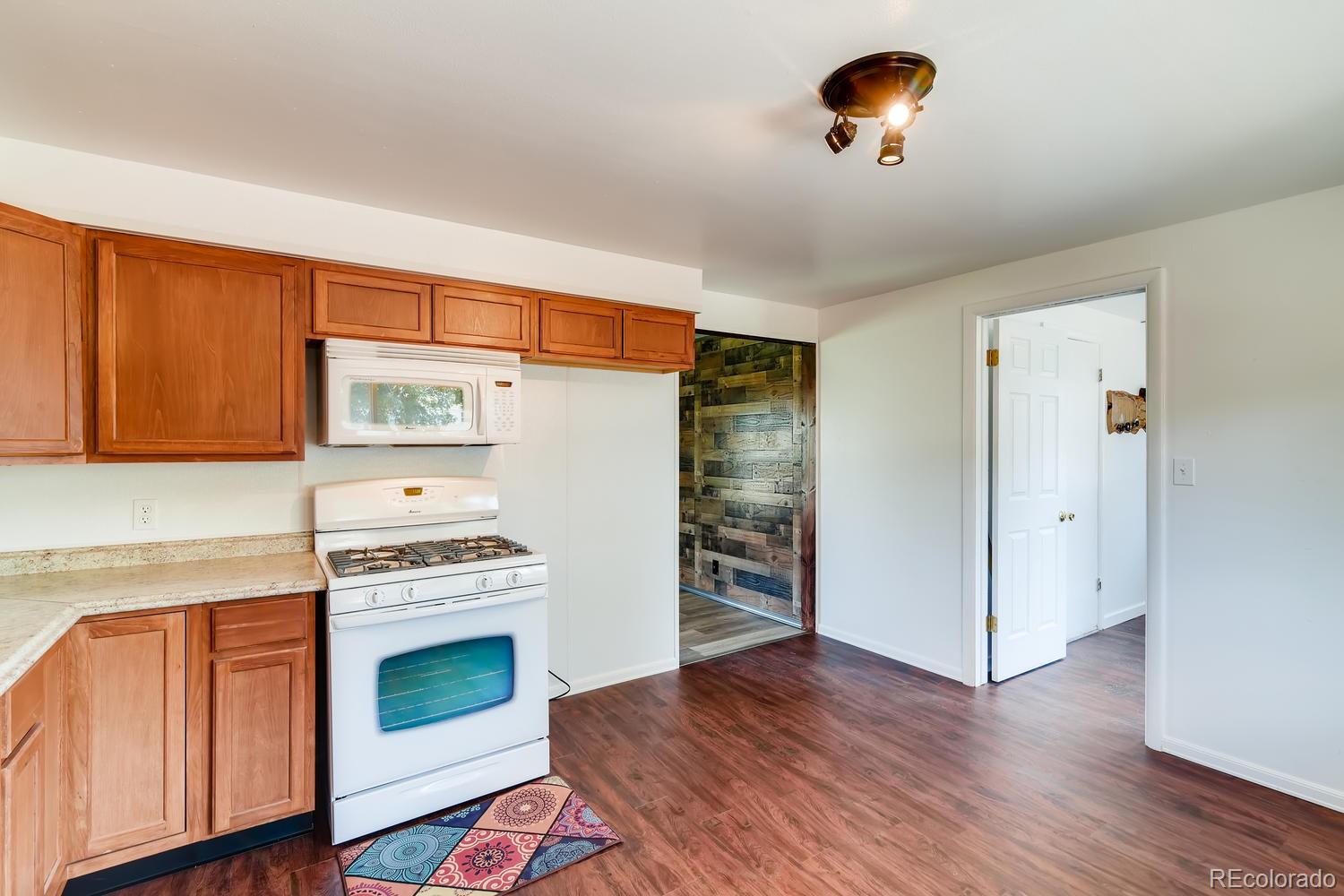 2618 Cedar Drive Loveland, CO 80538 - Photo 11 of 27