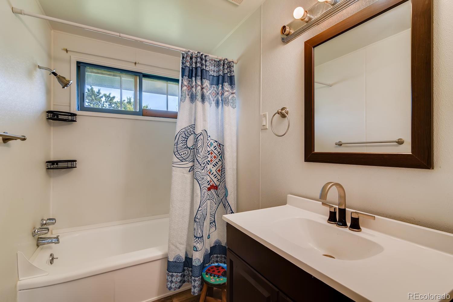 2618 Cedar Drive Loveland, CO 80538 - Photo 16 of 27