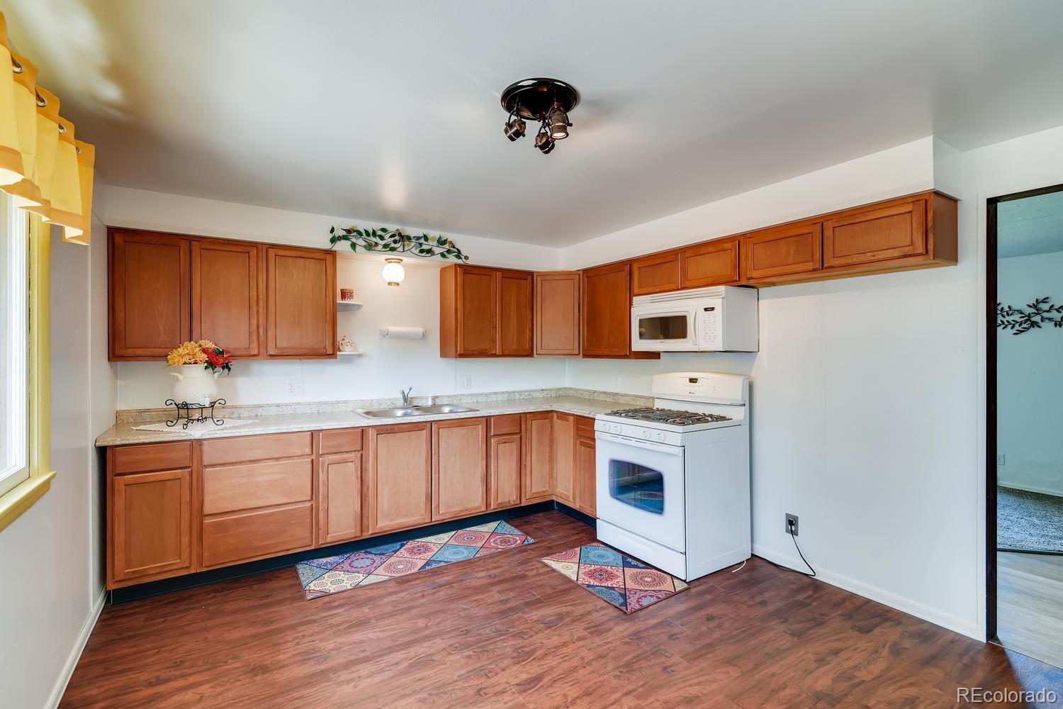 2618 Cedar Drive Loveland, CO 80538 - Photo 10 of 27