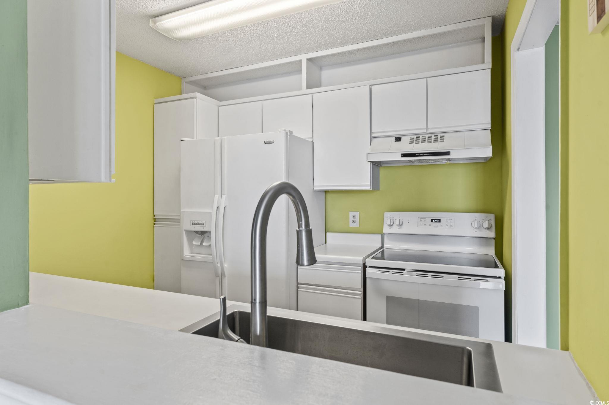 8885 Grove Park Drive, Unit F Surfside Beach, SC 29575 - Photo 11 of 34