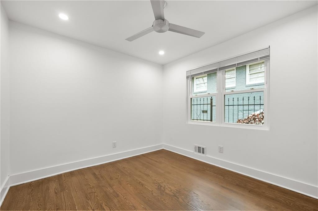 1949 Handley Avenue Southwest Atlanta, GA 30310 - Photo 22 of 25