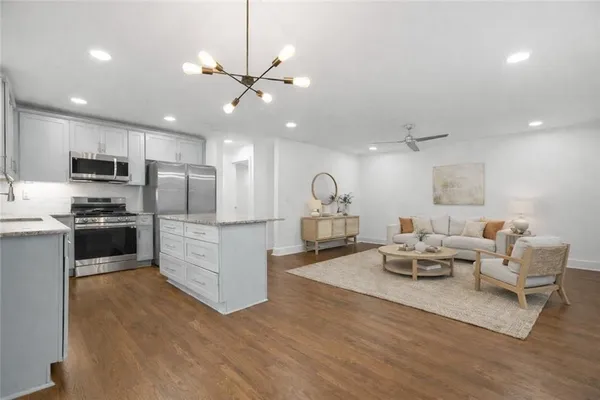 $1,900 | 1949 Handley Avenue Southwest, Atlanta, GA 30310