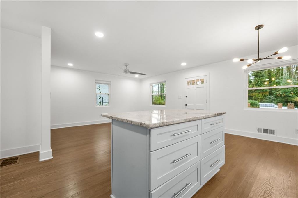 1949 Handley Avenue Southwest Atlanta, GA 30310 - Photo 9 of 25