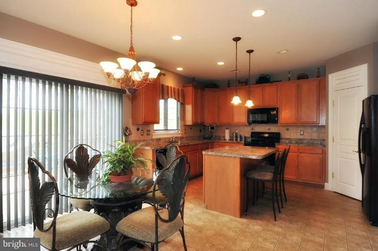 6219 Winters Ridge Hanover, MD 21076 - Photo 8 of 28 Kitchen