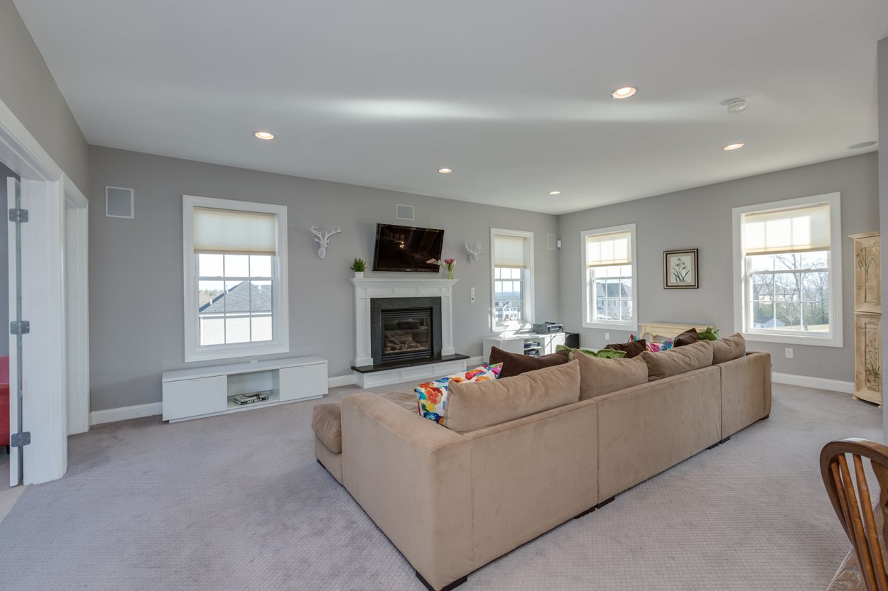 29 Ryan Farm Road Windham, NH 03087 - Photo 14 of 40