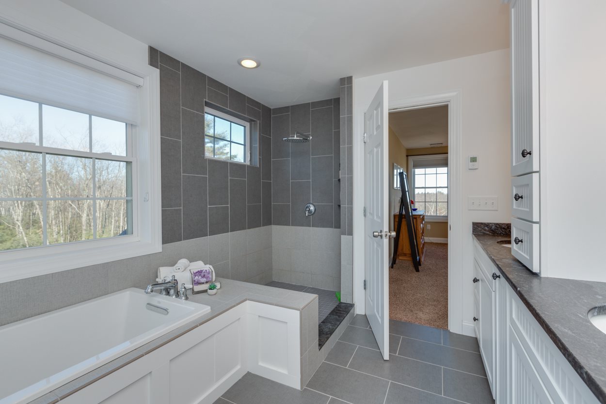 29 Ryan Farm Road Windham, NH 03087 - Photo 28 of 40