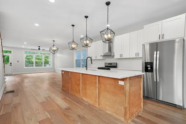 $739,900 | 2224 North Nordica Avenue, Chicago, IL 60707