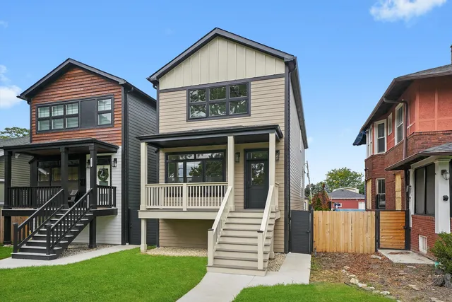 $739,900 | 2224 North Nordica Avenue, Chicago, IL 60707