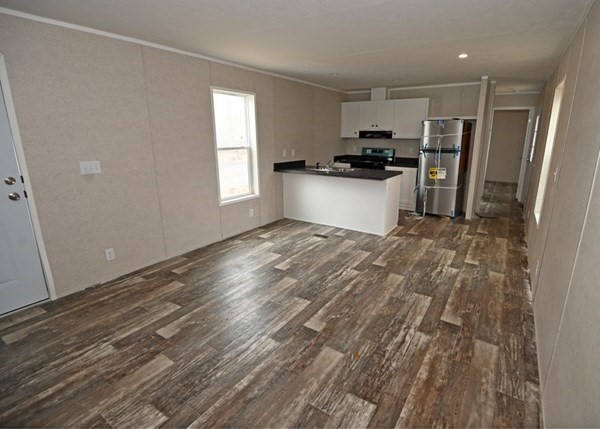 56 Timber Lane Wareham, MA 02576 - Photo 3 of 16 Gallery Image 3