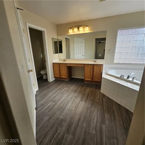 $2,440 | 4599 Deer Forest Avenue, Las Vegas, NV 89139