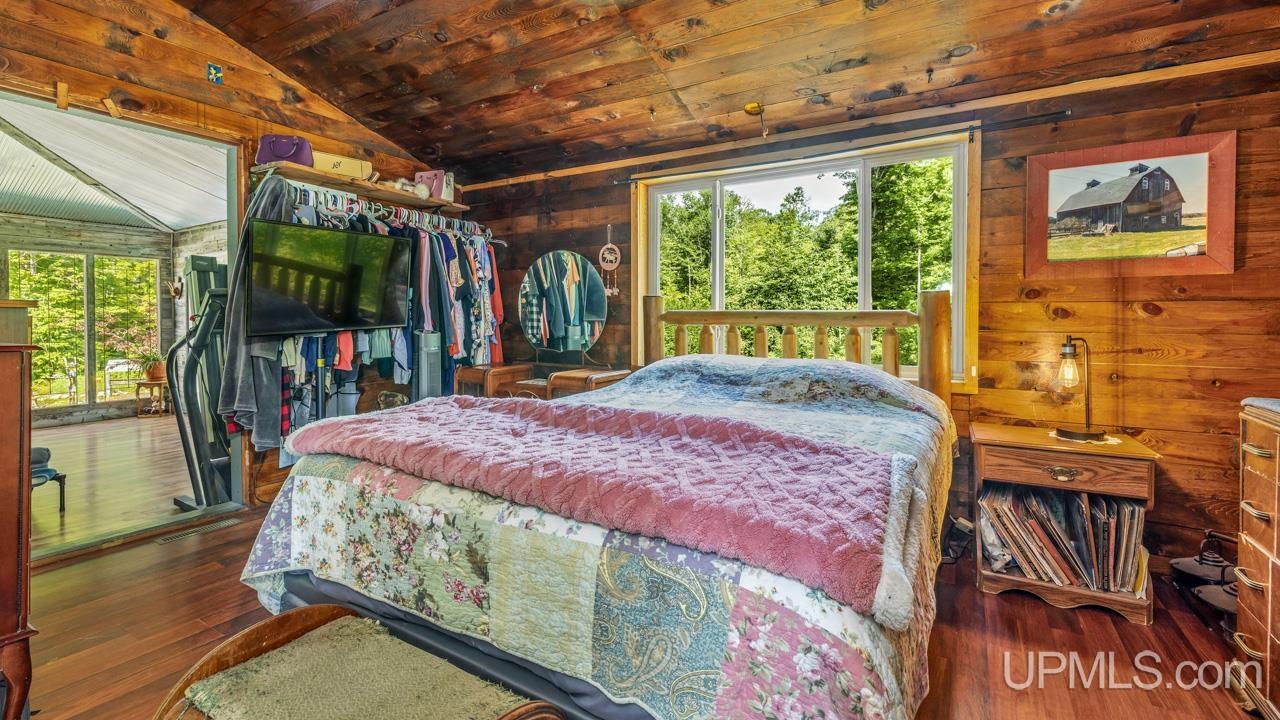 8511 Hyland Road Manistique, MI 49854 - Photo 21 of 67