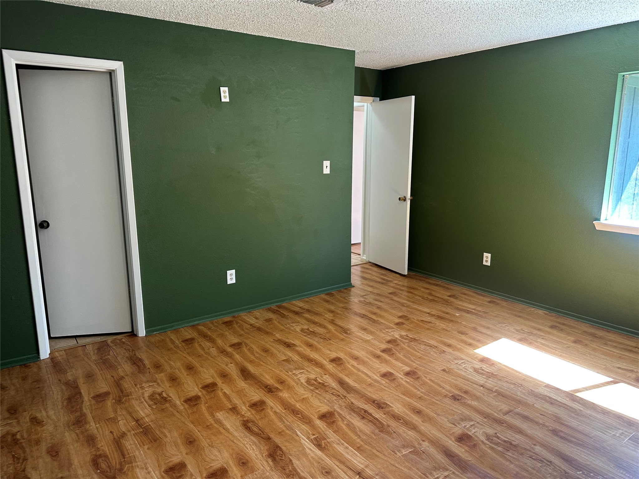 23335 Tree House Lane Spring, TX 77373 - Photo 5 of 14 Primary bedroom