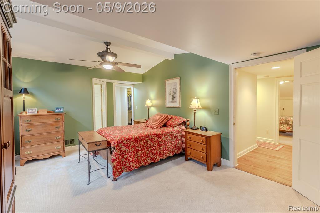 1081 East Tienken Road Rochester, MI 48306 - Photo 43 of 79 Gallery Image 43