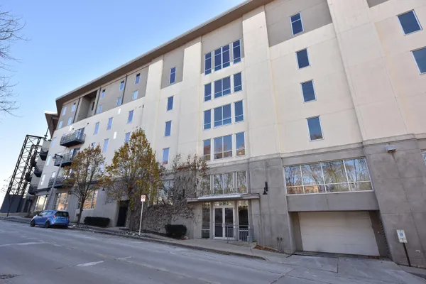 $299,900 | 2080 North Commerce Street, Unit 507, Milwaukee, WI 53212