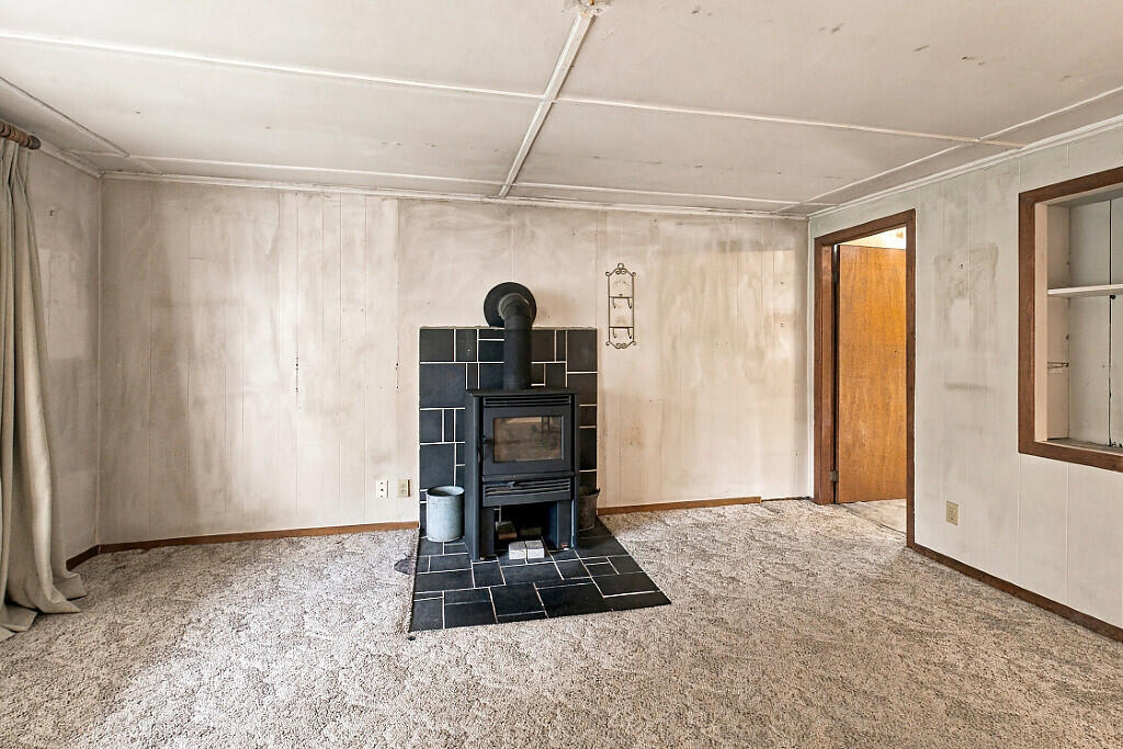 559 Abbott Road Winslow, ME 04901 - Photo 20 of 51 Wood stove
