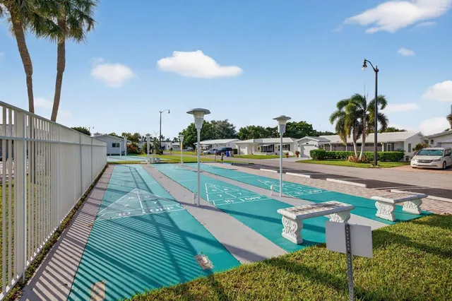 a sign that is on the side of the road