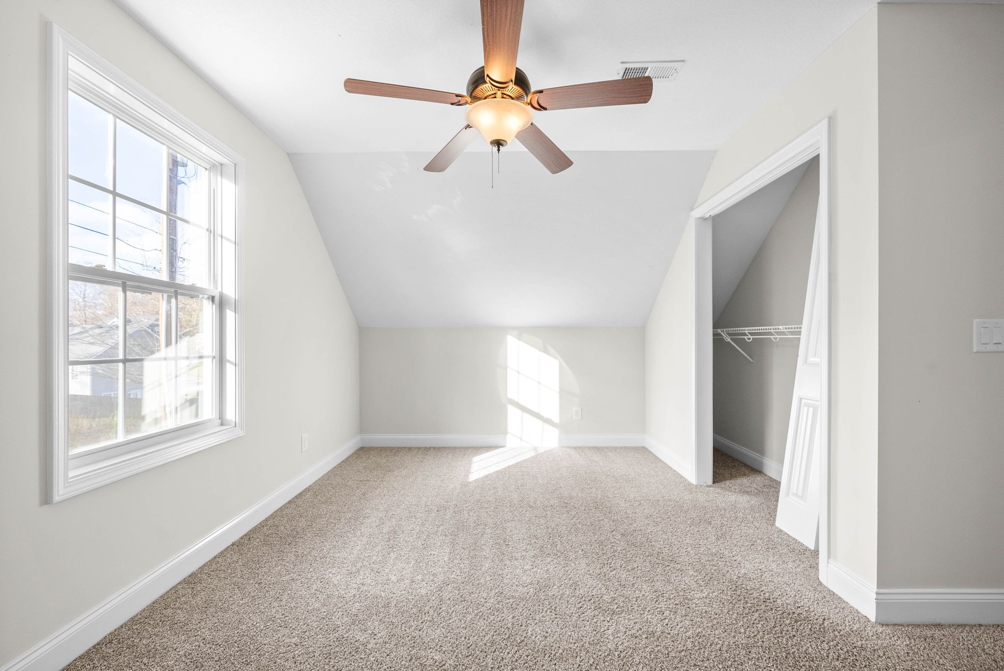 1497 Dewberry Road Clarksville, TN 37042 - Photo 21 of 27 Gallery Image 21