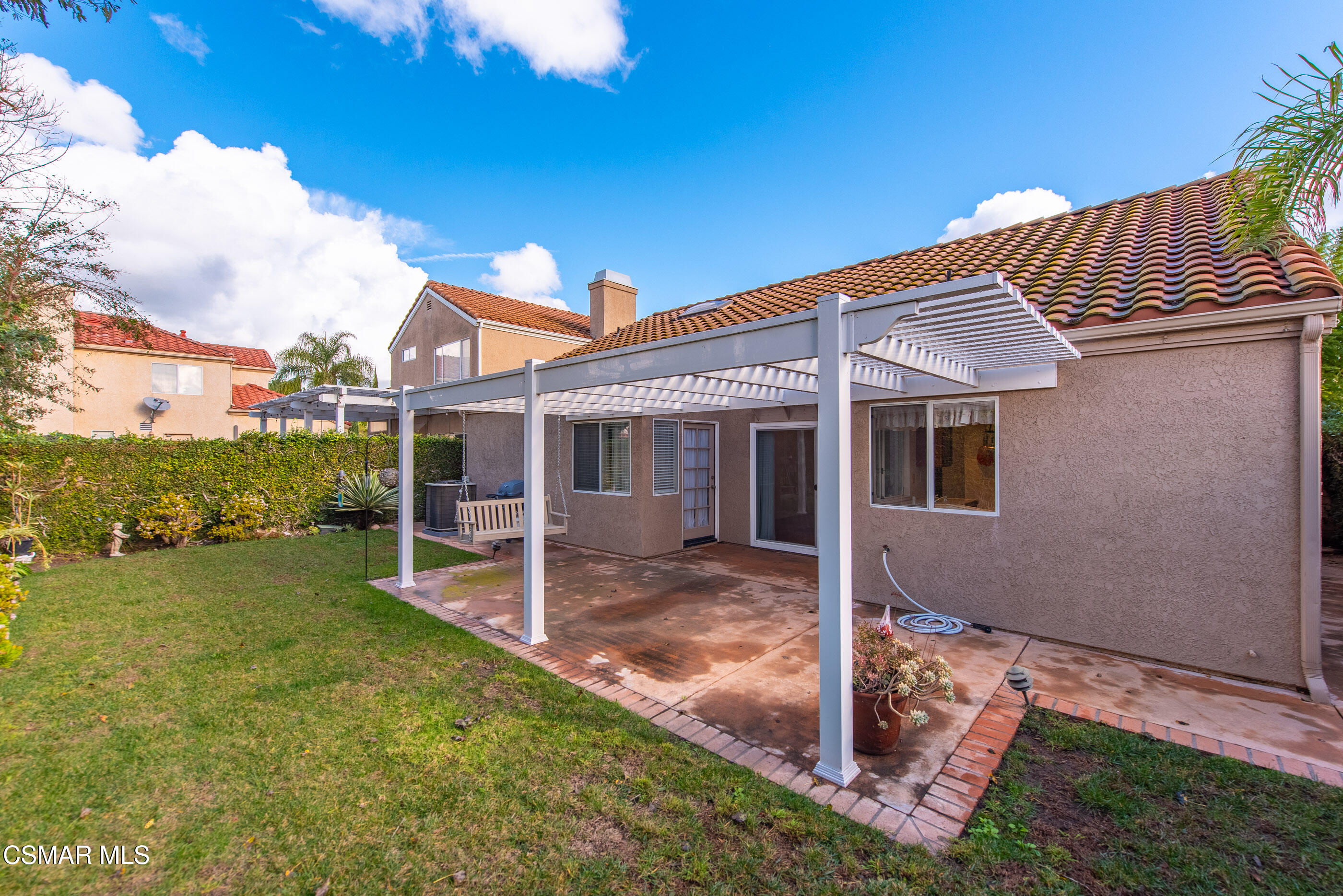 2565 Winthrop Court Simi Valley, CA 93065 - Photo 33 of 37 a view of a house with backyard porch and sitting area
