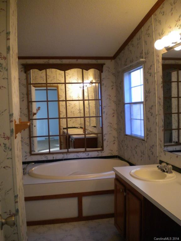 1831 Larchwood Road, Unit 8D York, SC 29745 - Photo 11 of 23 Gallery Image 11