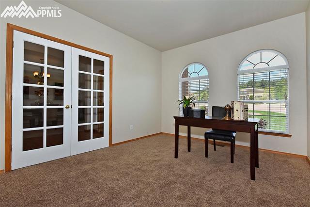 15270 Ridgefield Lane Colorado Springs, CO 80921 - Photo 18 of 31 Gallery Image 18