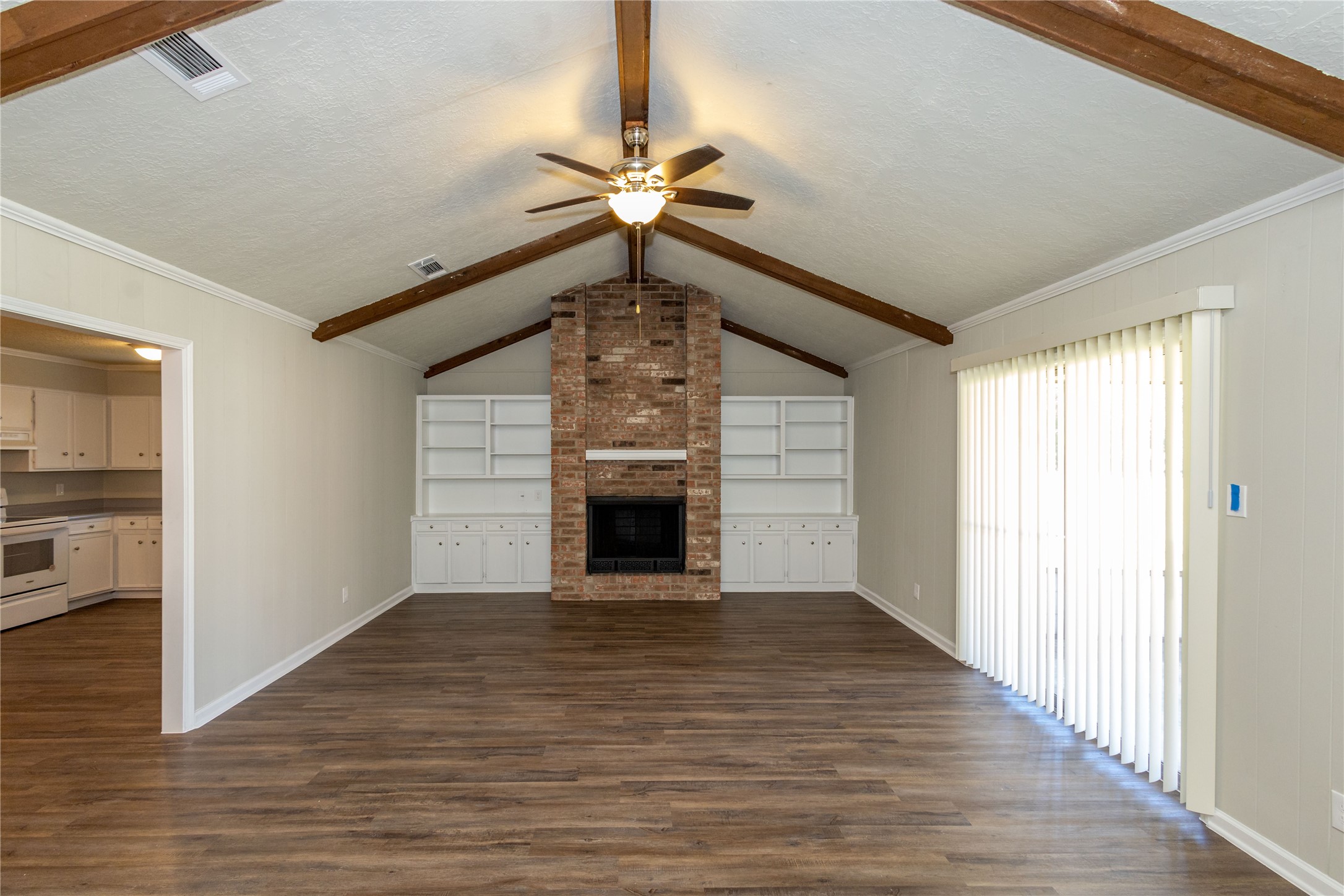 5810 Meadowview Road Beaumont, TX 77708 - Photo 2 of 22