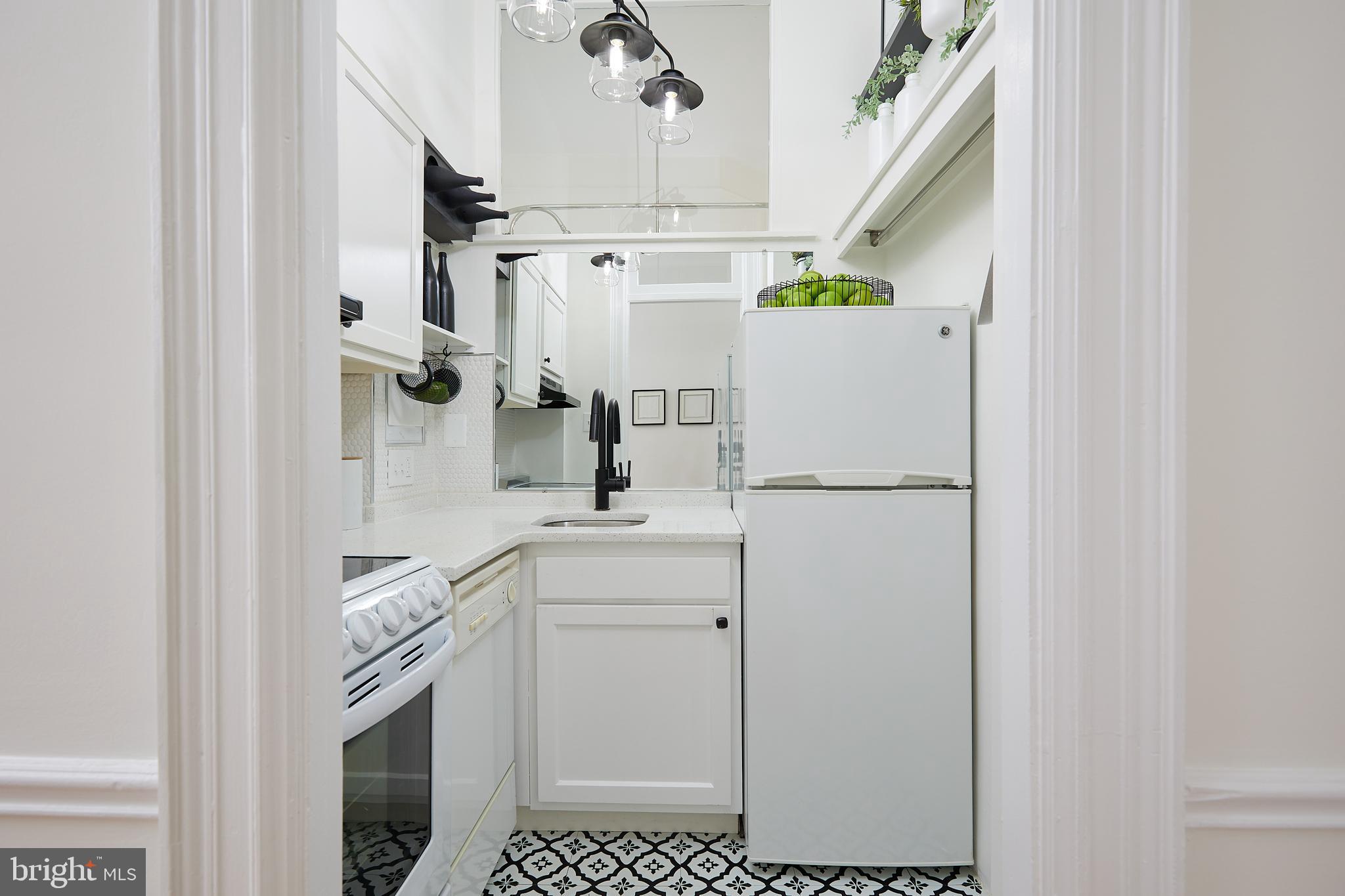 2853 Ontario Road Northwest, Unit 507 Washington, DC 20009 - Photo 14 of 47 Gallery Image 14