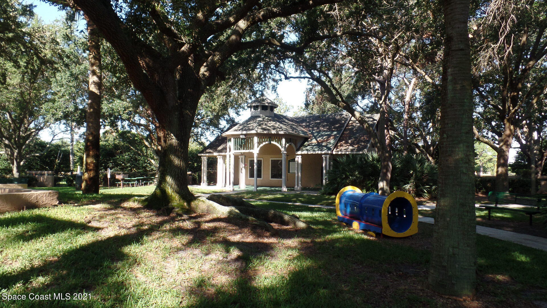 7667 North Wickham Road, Unit 1402 Melbourne, FL 32940 - Photo 20 of 22 Clubhouse