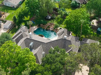 $4,200,000 | 835 Echo Lane, Hedwig Village, TX 77024