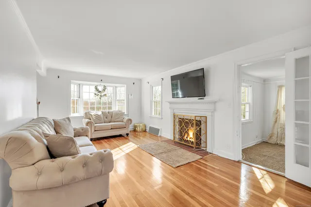 $3,600 | 124 Stiles Street, Stratford, CT 06614