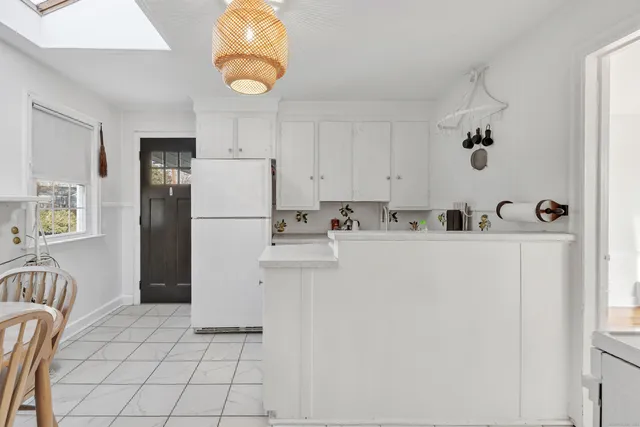 $3,600 | 124 Stiles Street, Stratford, CT 06614