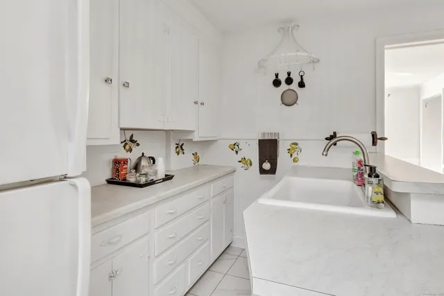 $3,600 | 124 Stiles Street, Stratford, CT 06614