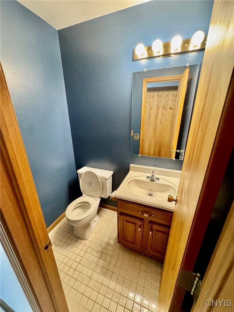 6213 Diffin Road Cicero, NY 13039 - Photo 17 of 30