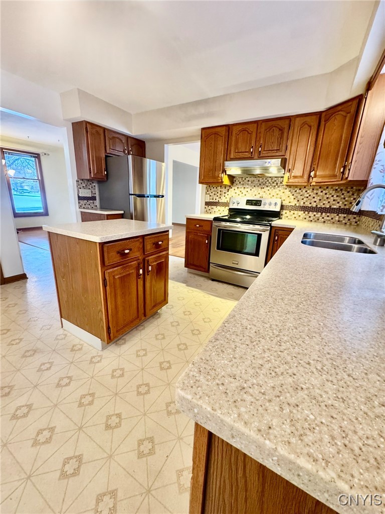 6213 Diffin Road Cicero, NY 13039 - Photo 10 of 30