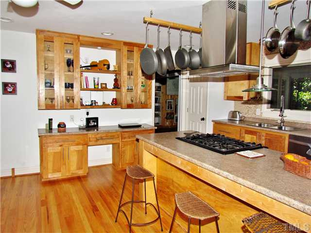 5013 Elaine Avenue Raleigh, NC 27616 - Photo 6 of 25 Kitchen