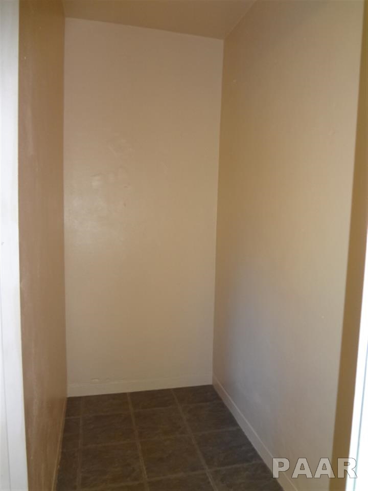 119 Berry Road Marquette Heights, IL 61554 - Photo 16 of 18 Gallery Image 16