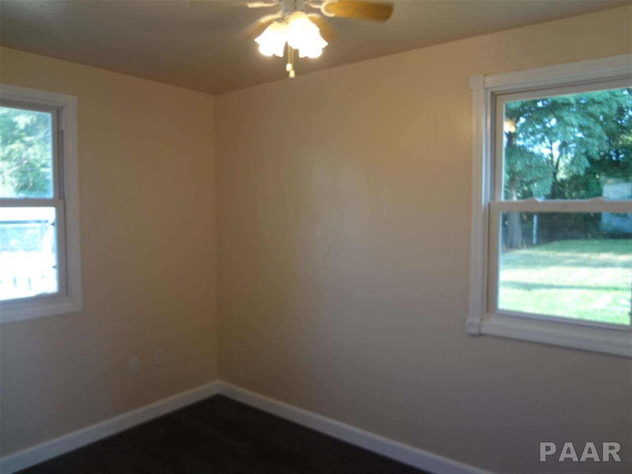 119 Berry Road Marquette Heights, IL 61554 - Photo 8 of 18 Gallery Image 8
