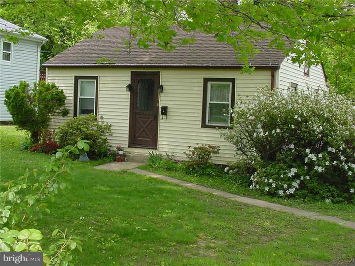 731 Crystle Road Aston, PA 19014 - Photo 1 of 6