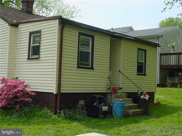 731 Crystle Road Aston, PA 19014 - Photo 4 of 6