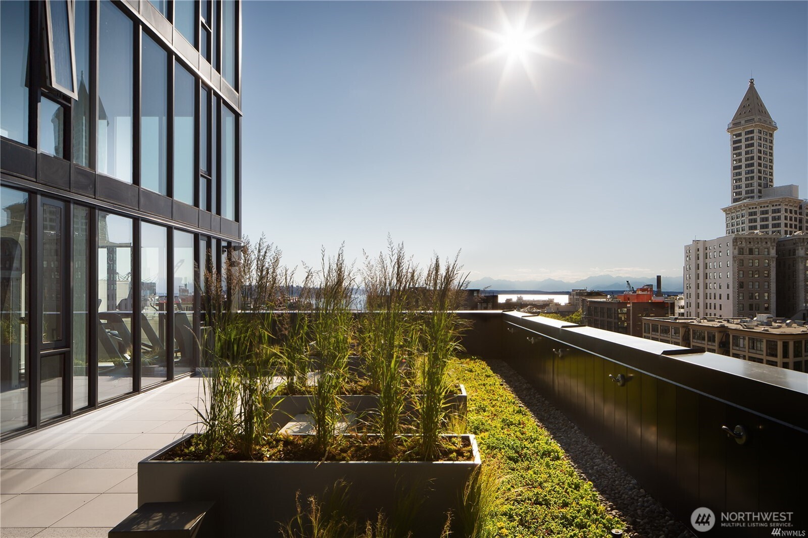 450 South Main Street, Unit 809 Seattle, WA 98104 - Photo 15 of 34 Gallery Image 15