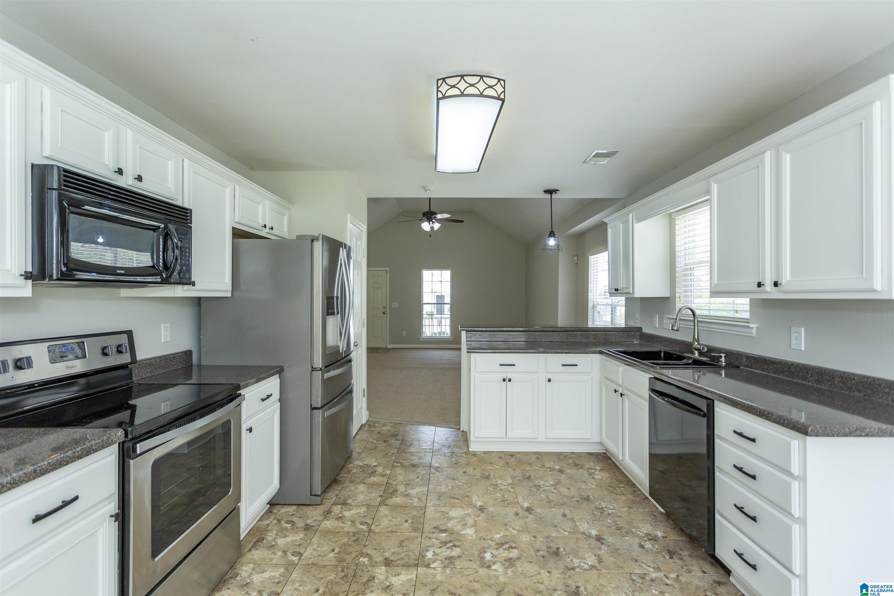 101 Reese Drive Alabaster, AL 35007 - Photo 9 of 24