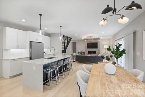 $1,500,000 | 2934 Springs Drive, Charlotte, NC 28226