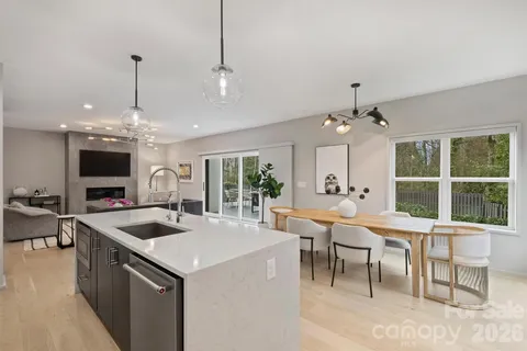 $1,500,000 | 2934 Springs Drive, Charlotte, NC 28226