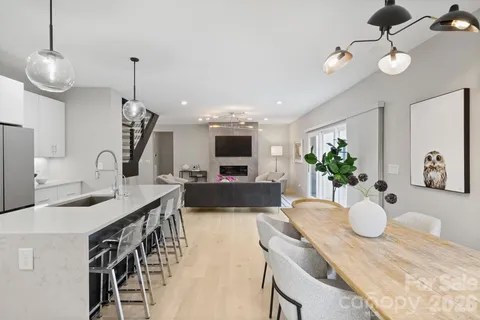 $1,500,000 | 2934 Springs Drive, Charlotte, NC 28226