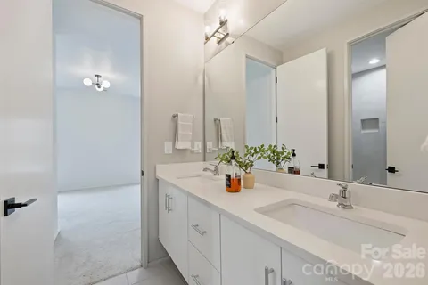 $1,500,000 | 2934 Springs Drive, Charlotte, NC 28226