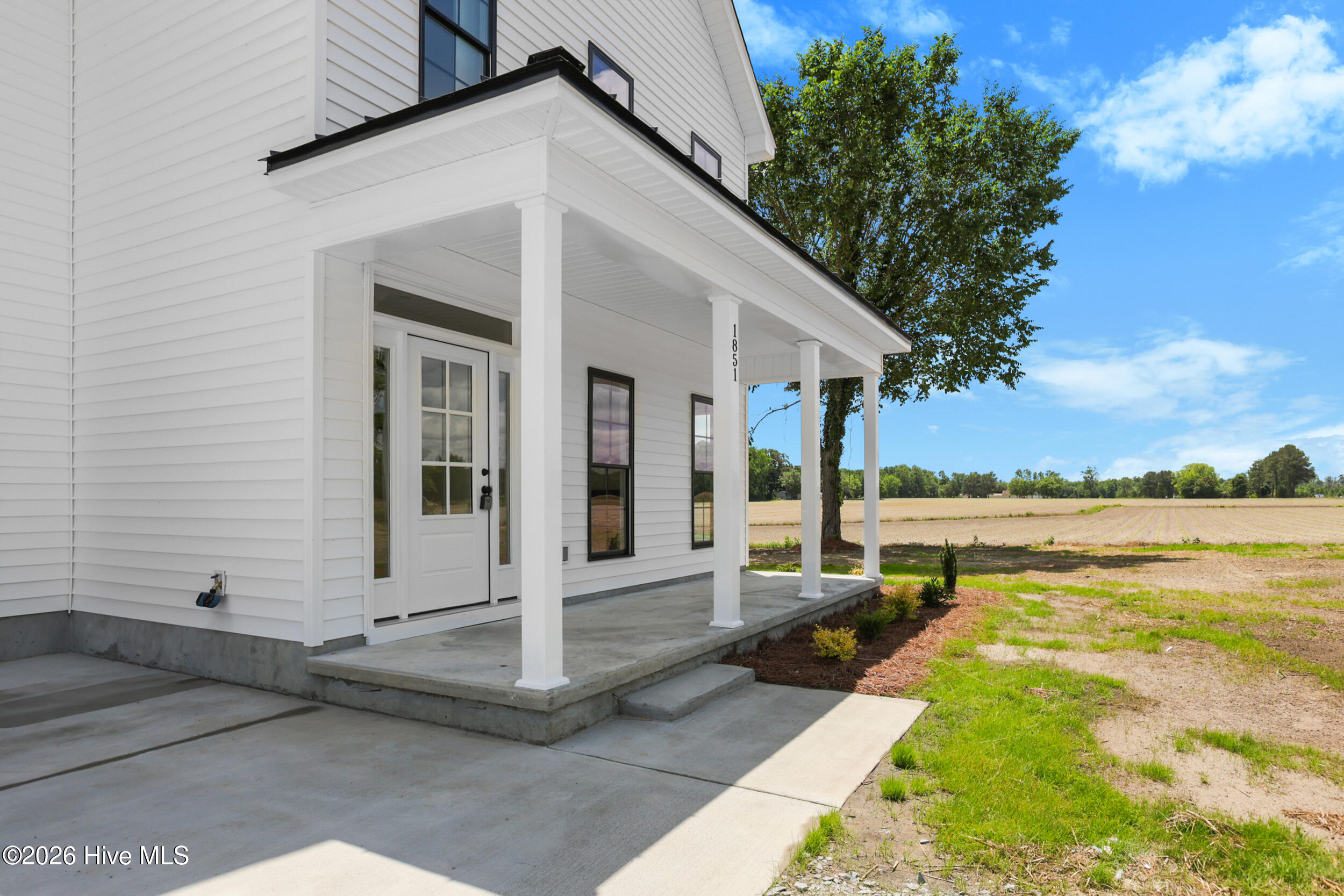 1851 Carraway Road Fountain, NC 27829 - Photo 4 of 41