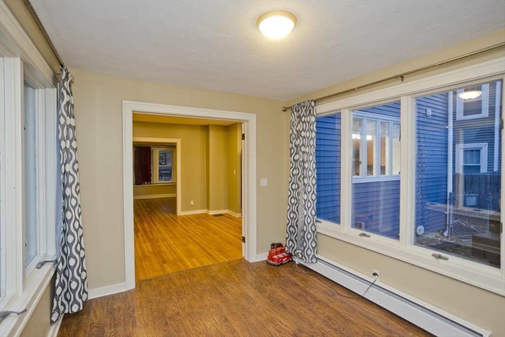 37 Hartford Terrace Springfield, MA 01118 - Photo 14 of 23 Gallery Image 14