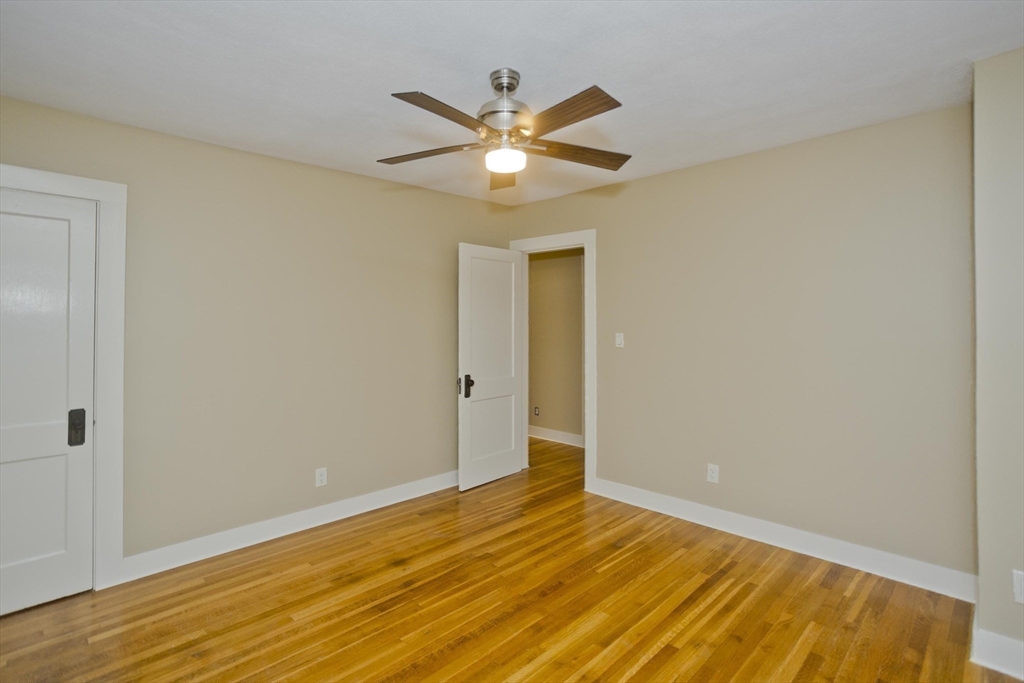 37 Hartford Terrace Springfield, MA 01118 - Photo 21 of 23 Gallery Image 21