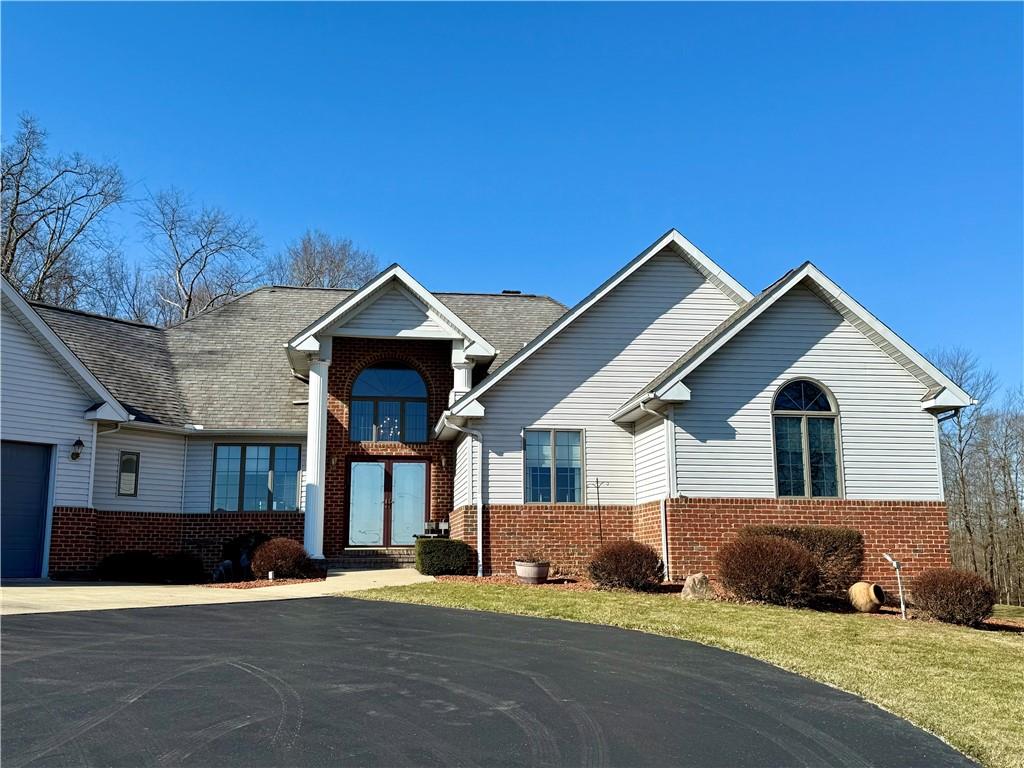 1334 Cleland Mill Road New Castle, PA 16102 - Photo 3 of 31 Gallery Image 3