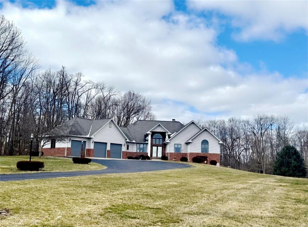 1334 Cleland Mill Road New Castle, PA 16102 - Photo 4 of 31 Gallery Image 4